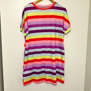 X-Large straight dress with pockets.